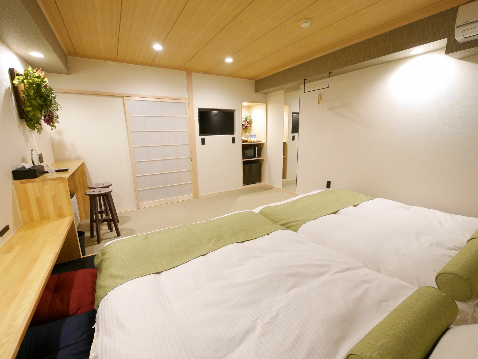 Ookini Hotels Shinsaibashi Sennencho Apartment Osaka Ngoại thất bức ảnh